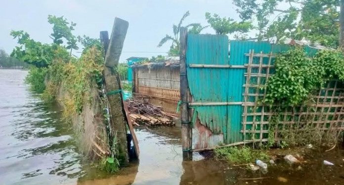 সেন্টমার্টিনেও জলাবদ্ধতা