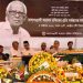 শহীদ মিনারে আহমদ রফিককে শেষ শ্রদ্ধা