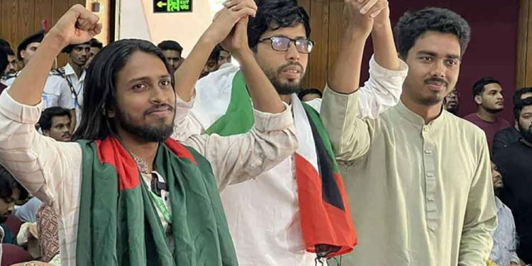 রাকসুর ২৩ পদের ২০টিতেই জয়ী শিবিরের প্যানেল