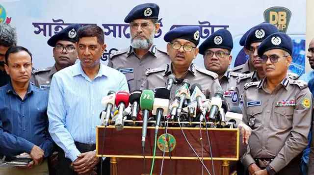 এবার ডিএমপি কমিশনারের কড়া হুঁশিয়ারি