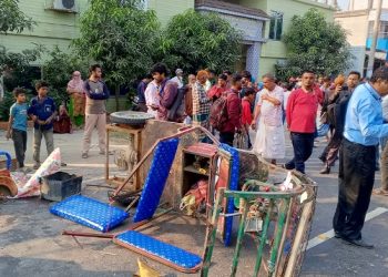 দিনাজপুরে বাস ও অটোরিকশার সংঘর্ষে ৪জনের প্রাণহানী