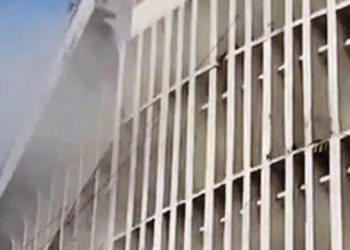 বাংলাদেশ মেডিকেল বিশ্ববিদ্যালয়ে আগুন