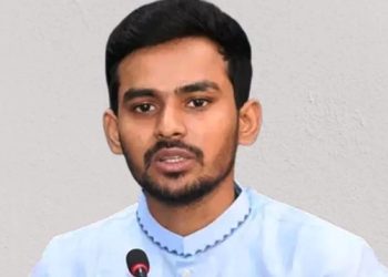 ঢাকা-১০ আসনে ভোটার হচ্ছেন আসিফ মাহমুদ