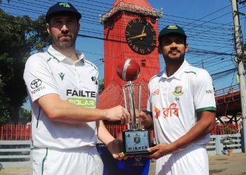 বাংলাদেশের বিপক্ষে টস জিতে ব্যাটিংয়ে আয়ারল্যান্ড