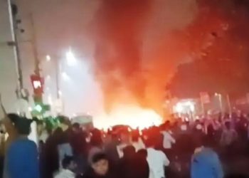 দিল্লিতে ভয়াবহ বিস্ফোরণ, যানবাহনে আগুন