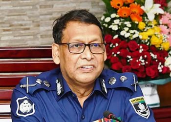 ফ্যাসিবাদীদের গণমানুষই প্রতিরোধ করবে: আইজিপি