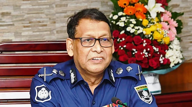 ফ্যাসিবাদীদের গণমানুষই প্রতিরোধ করবে: আইজিপি