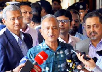 সাংবাদিককে তুলে নেওয়ার বিষয়ে যা বললেন স্বরাষ্ট্র উপদেষ্টা