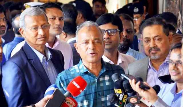 সাংবাদিককে তুলে নেওয়ার বিষয়ে যা বললেন স্বরাষ্ট্র উপদেষ্টা