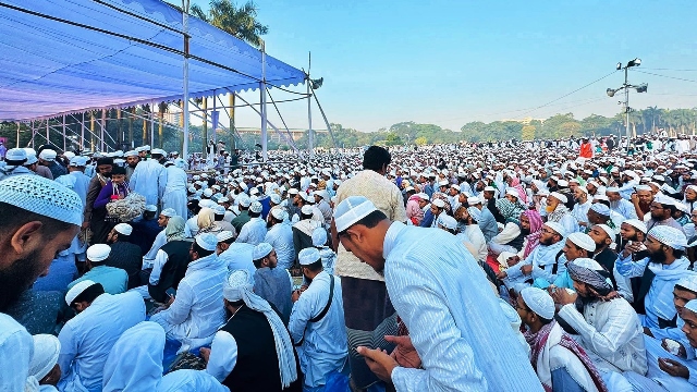 সোহরাওয়ার্দী উদ্যানে খতমে নবুওয়ত মহাসম্মেলনে লাখো জনতার ঢল