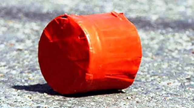 ঢাকায় হঠাৎ দুই স্থানে ককটেল বিস্ফোরণ