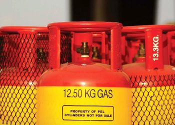 ১২ কেজি এলপিজি সিলিন্ডারের দাম কমলো ২৬ টাকা