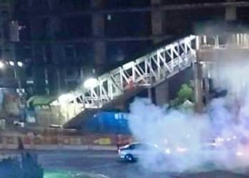 কারওয়ান বাজার মেট্রো স্টেশনের নিচে ককটেল বিস্ফোরণ