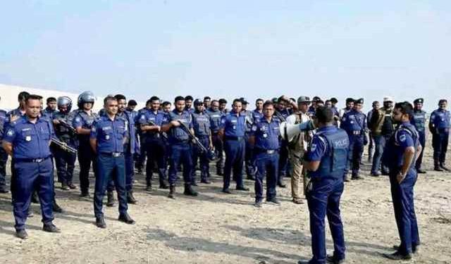 চলছে ‘অপারেশন ফার্স্ট লাইট’, দুই জেলায় গ্রেপ্তার ৭২