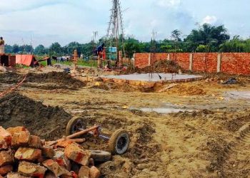 রামুতে ডব্লিউএফপি’র ওয়ারহাউজ নির্মাণে অনিয়ম ও রোহিঙ্গাদের দিয়ে কাজ করানোর অভিযোগ