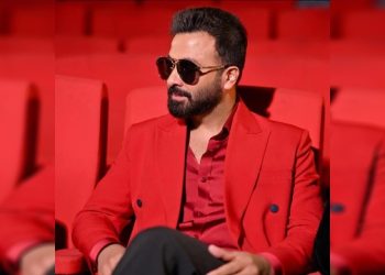 শোরুম উদ্বোধনে প্রতি মিনিটের জন্য পৌনে দুই লাখ টাকা নিয়েছেন শাকিব!