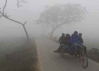 উত্তরাঞ্চলে জেঁকে বসছে শীত, দেশের সর্বনিম্ন তাপমাত্রা তেঁতুলিয়ায়