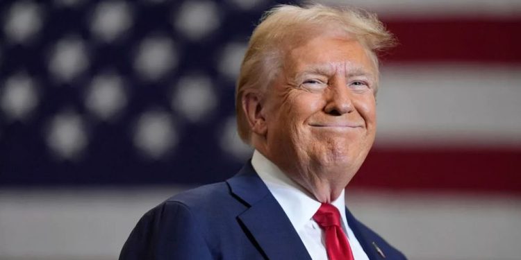 যুক্তরাষ্ট্র থেকে অভিবাসন চিরতরে বন্ধ করতে যাচ্ছেন ট্রাম্প