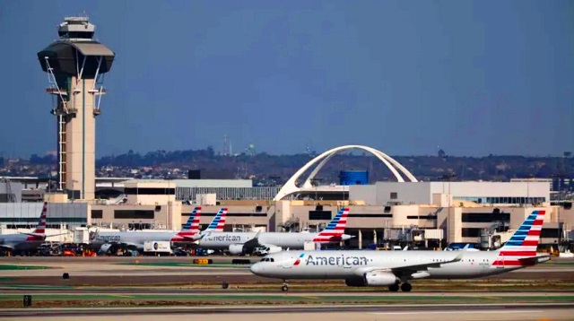 যুক্তরাষ্ট্রে ৫ হাজারের বেশি ফ্লাইট বাতিল, শাটডাউনে বিপর্যয়