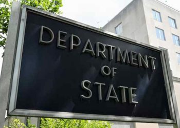 ৮০ হাজার নন-ইমিগ্র্যান্ট ভিসা বাতিল করেছে ট্রাম্প প্রশাসন