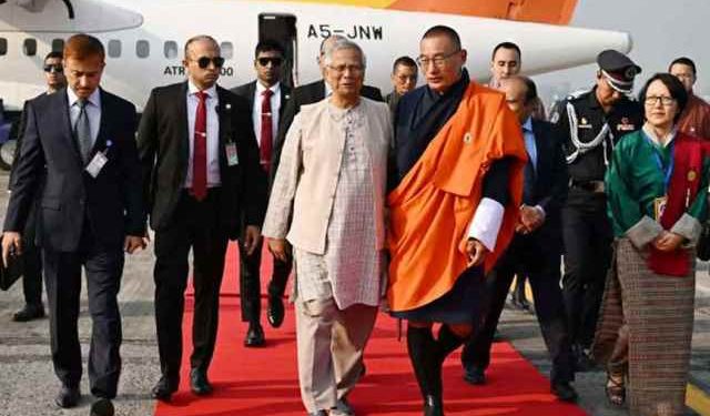তিন দিনের রাষ্ট্রীয় সফরে ঢাকায় ভুটানের প্রধানমন্ত্রী