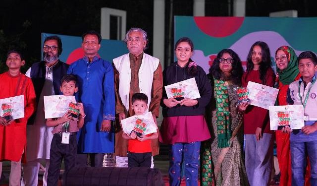 বর্ণাঢ্য আয়োজনে বাংলাদেশ আবৃত্তি ফেডারেশনের বিজয় উৎসব