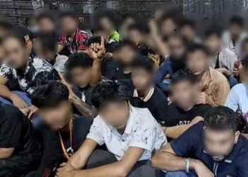 মালয়েশিয়ার দুই রাজ্যে সাঁড়াশি অভিযান, ৭২ বাংলাদেশি আটক