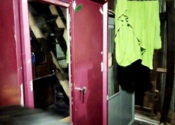 ওসমান হাদির গ্রামের বাড়িতে চুরি