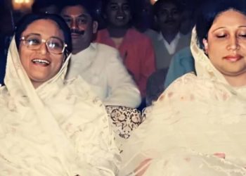 গণতন্ত্র প্রতিষ্ঠার আন্দোলনে খালেদা জিয়ার অবদান অপরিসীম: শেখ হাসিনা
