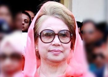 খালেদা জিয়ার রোগমুক্তি কামনায় বাদ জুমা দোয়া-প্রার্থনা
