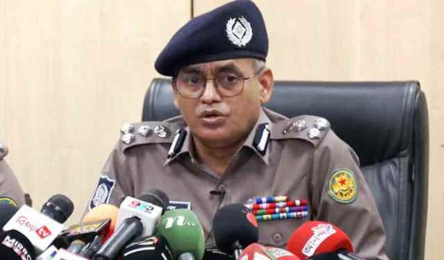 ওসমান হাদির ওপর হামলাকারী মূল আসামি দেশেই আছে: ডিএমপি