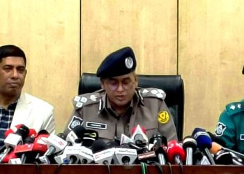 ‘হাদির হত্যাকারী দেশ ছেড়ে পালিয়েছে’, স্বীকার করল পুলিশ