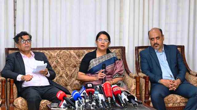 বিএনপি সহযোগিতা চাইলে সেটা সরকার করবে: আবুল কালাম