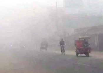 শীতে কাবু তেঁতুলিয়া, তাপমাত্রা নামলো ৯ ডিগ্রিতে