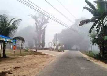 মৃদু শৈত্যপ্রবাহে নাকাল পঞ্চগড়ের মানুষ