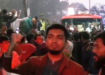 স্মৃতিসৌধের পথে তারেক রহমান