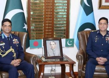 বাংলাদেশ–পাকিস্তান বিমানবাহিনী প্রধানদের বৈঠকে অত্যাধুনিক যুদ্ধবিমান নিয়ে আলোচনা