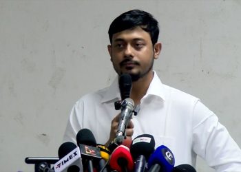 তারেক রহমানের সমালোচনায় নাসীরুদ্দীন পাটওয়ারী