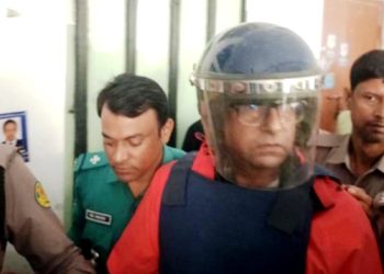 সাংবাদিক আনিস আলমগীর নতুন মামলায় গ্রেফতার