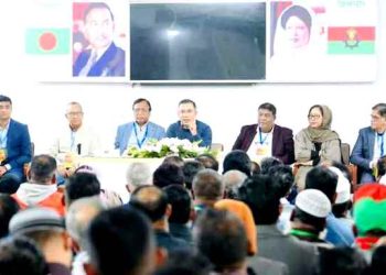 ঢাকা-১৭ আসনের নেতাকর্মীদের সঙ্গে তারেক রহমানের বৈঠক