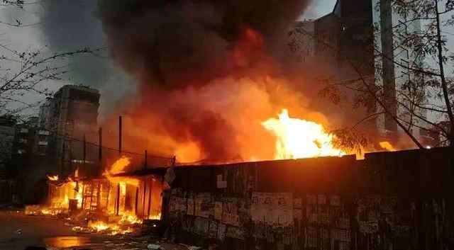 উত্তরায় ভয়াবহ আগুন, নিয়ন্ত্রণে ৫ ইউনিট