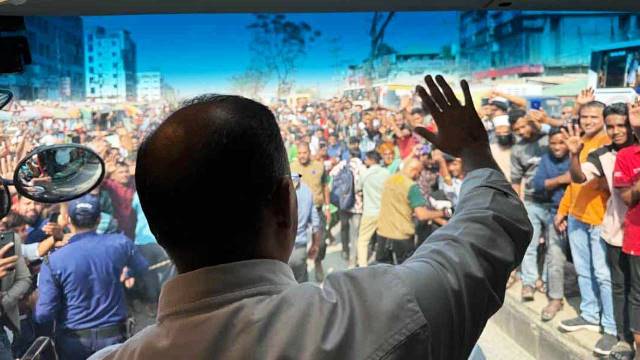 ময়মনসিংহে পৌঁছেছেন তারেক রহমান, নেতাকর্মীদের উচ্ছ্বাস