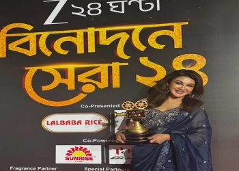 ভারতের সেরা অভিনেত্রীর পুরস্কার জিতলেন জয়া আহসান