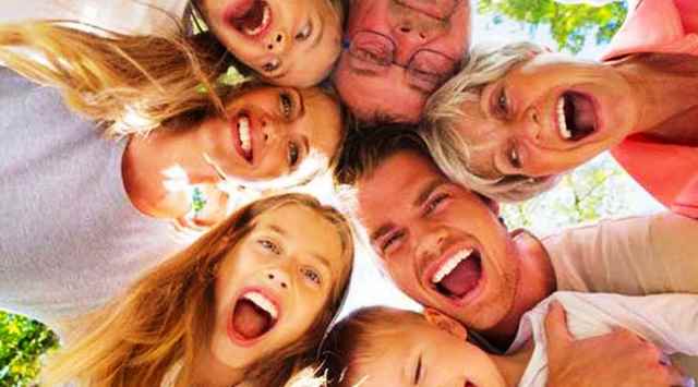 প্রিয়জনদের খুশি রাখার সহজ উপায়