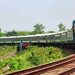ফরিদপুরে পিকআপে ট্রেনের ধাক্কা, নিহত ৩