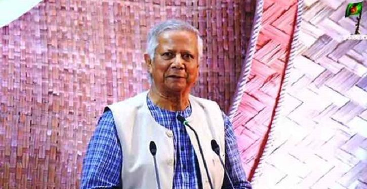 ইংরেজি নববর্ষ উপলক্ষ্যে বিশ্ববাসীকে প্রধান উপদেষ্টার শুভেচ্ছা