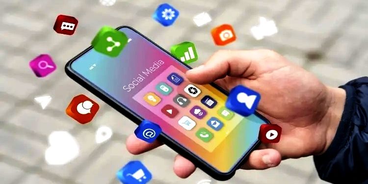 আপনার তথ্য চুরি করছে অ্যাপ, যেভাবে সুরক্ষিত থাকবেন