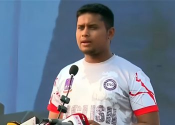 নির্বাচনের আগের রাতে সেনা সদস্যদের জেরার মুখে হাসনাত আব্দুল্লাহ