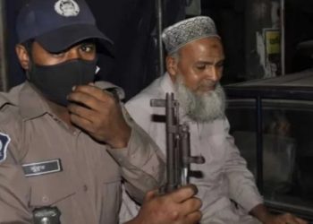 সূত্রাপুরে ভোট কেনার সময় আটক জামায়াতের নায়েবে আমির