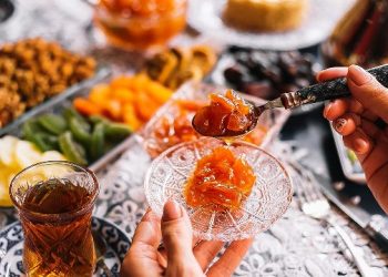 রোজায় সুস্থ থাকতে কী খাবেন